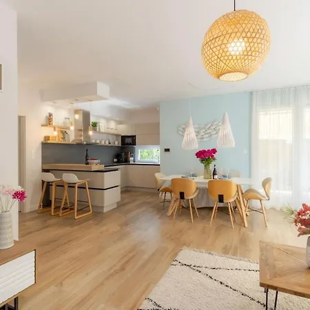 Balaton Breeze Pihenohaz By Bltn Tatil Evi