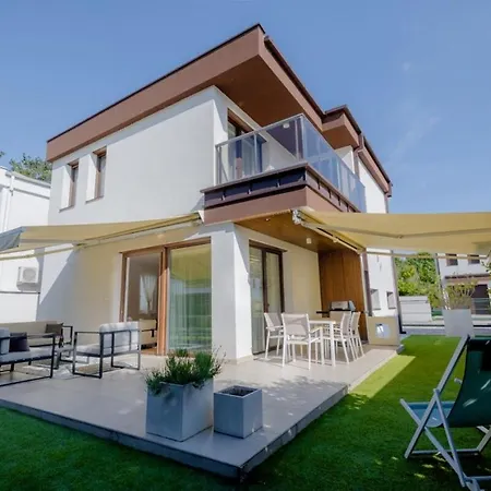 Balaton Breeze Pihenohaz By Bltn * Siofok